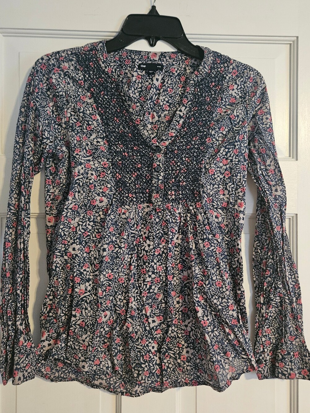 GAP Crochet-Floral Blouse